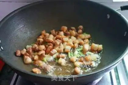 Make Old Beijing noodles step 3