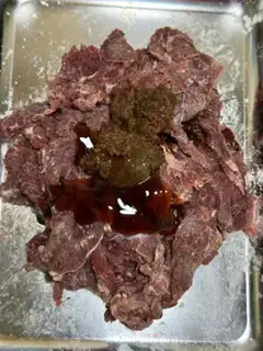 Make Sand and beef tofu step 2