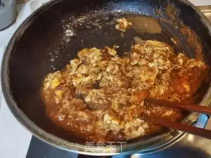 Make Egg sauce spinach step 3
