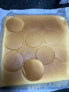 Make Olio hugs the roll step 13