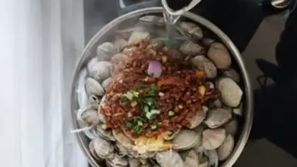 Make A fan of Garlic step 6