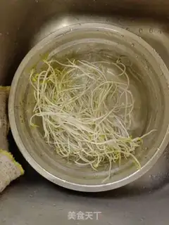 Make Sprouts step 0