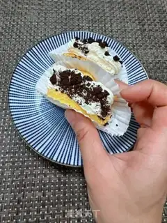 Make Olio hugs the roll step 17