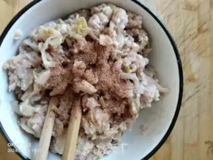 Make Blondie meat dumplings step 4