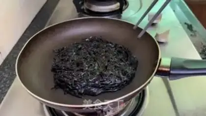 Make The chrysanthemum step 0