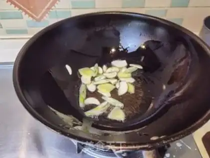 Make Spicy chicken step 8