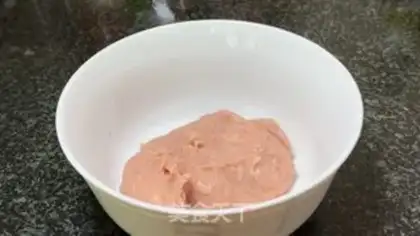 Make The chrysanthemum step 2