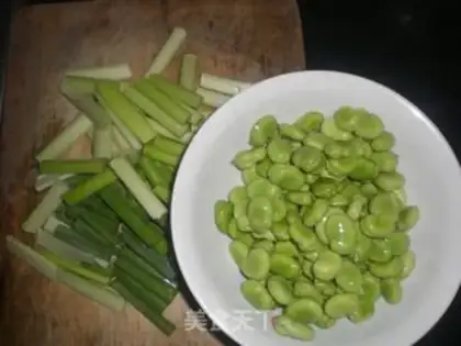 Make Garlic scabs step 0