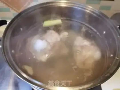 Make Big bone sour step 1