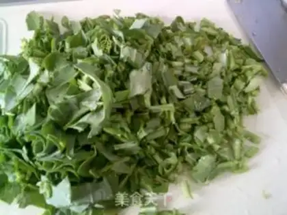 Make Eggs and rice, oil and vegetables step 1
