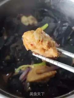 Make Fishballs, black wood step 7