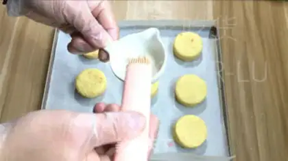 Make Orange cream scon step 16