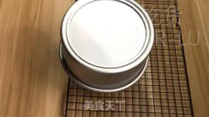 Make Tea yogurt cake step 16