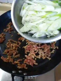 Make Onion fried meat step 7