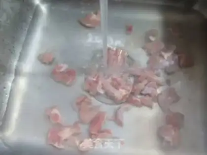 Make Chicken leg, fried lentils step 1