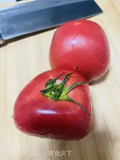 Make Tomato fried eggs step 0