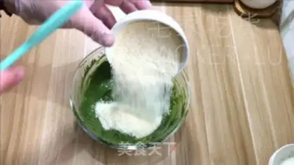 Make Tea and coconut chips step 4