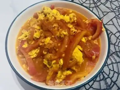Make Tomato fried eggs step 9