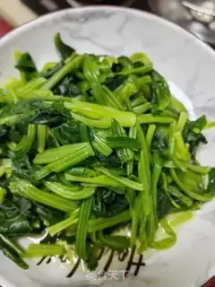 Make Olive oil spinach step 5