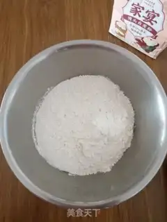 Make Red sugar triangle step 1