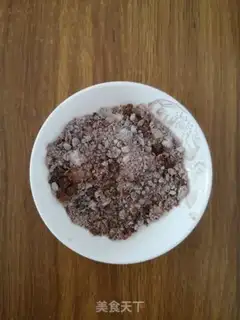 Make Red sugar triangle step 3