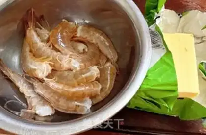 Make Garlic butter shrimp step 0