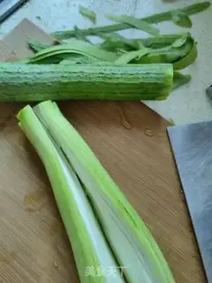 Make Slutch soup step 1