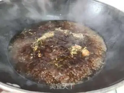 Make Five spicy tea eggs step 2