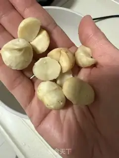 Make Frozen meat buns step 8