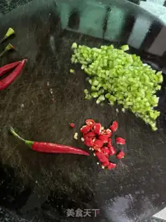 Make Twin pepper beef sauce step 1