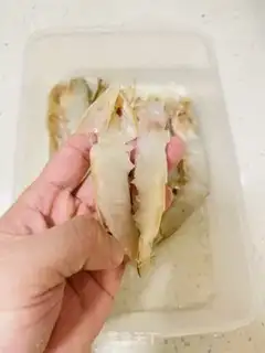 Make Garlic shrimp step 1