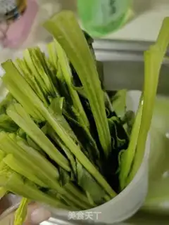 Make Spinach with beef step 0