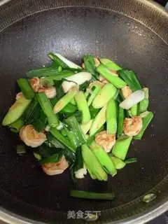 Make Garlic shrimp step 6