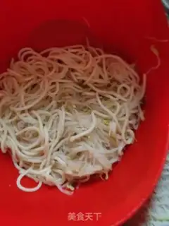 Make Bean sprouts step 6