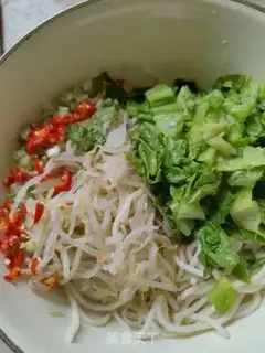 Make Bean sprouts step 7