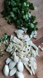 Make Onion fried chicken step 3