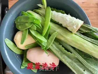 Make Spicy pickles step 0