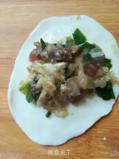 Make Beef cabbage dumplings step 6