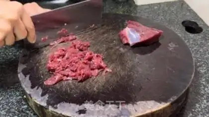 Make Tomato beef shrimp step 0
