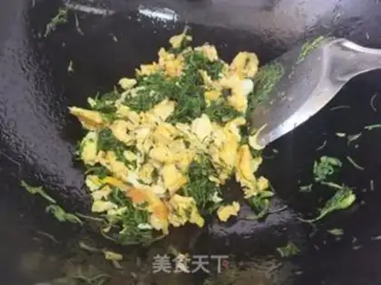 Make In Chen fried eggs step 3