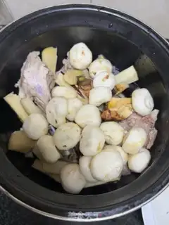 Make Horseshoe and sugar cane step 8