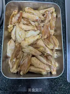 Make The honey-sip, the mushroom wings step 2