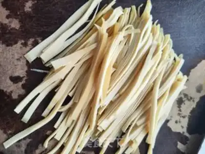 Make A thousand silks onions step 1