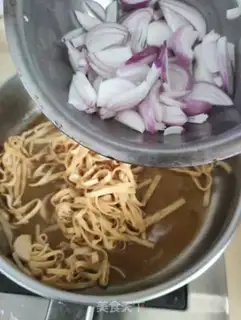 Make A thousand silks onions step 4