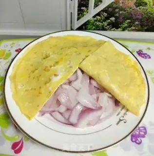 Make Egg web onions step 4