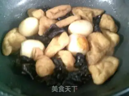 Make Blackwood eggs with oil triangles step 8