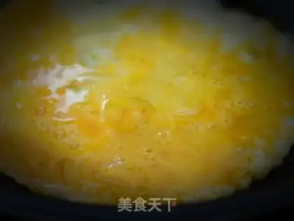 Make Scrambled eggs step 3