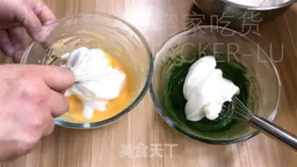 Make Tea marble cake rolls step 6