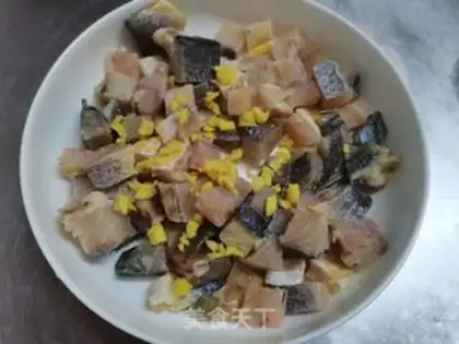 Make Yellow fish, steamed eggs step 2