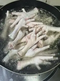 Make Tiger chicken claws step 1